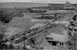 Bau der Talsperre - Talseite